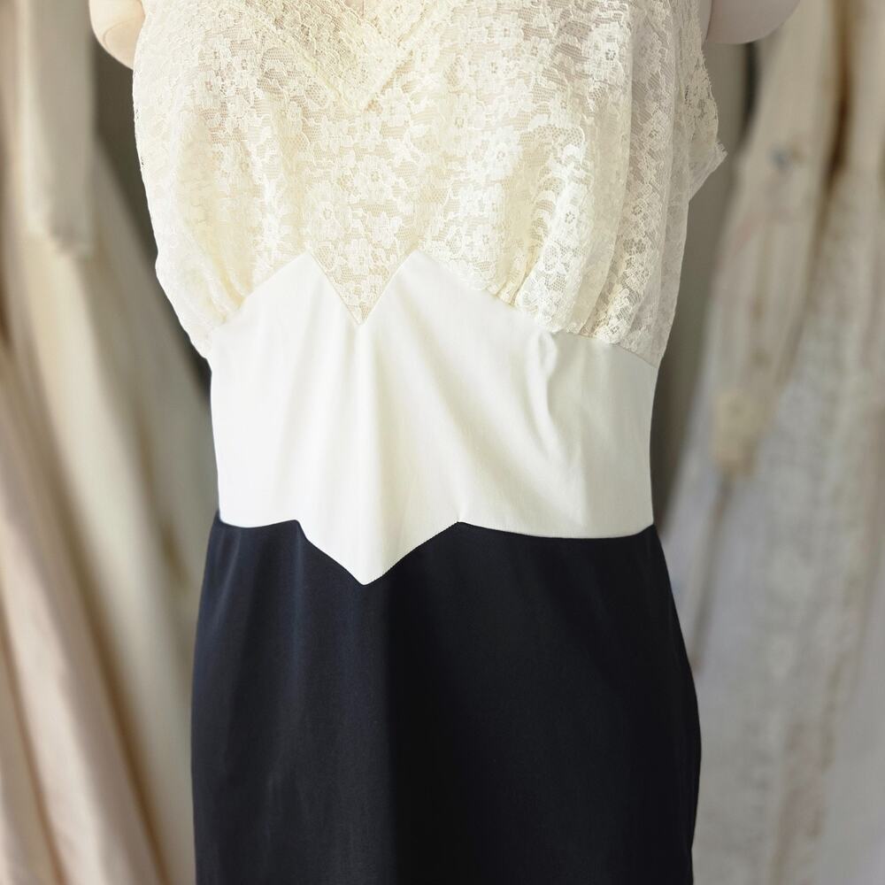 Van Raalte Vintage Slip Size 38 M L White Black Nylon Lace 50s 60s Two Tone - Picture 4 of 11
